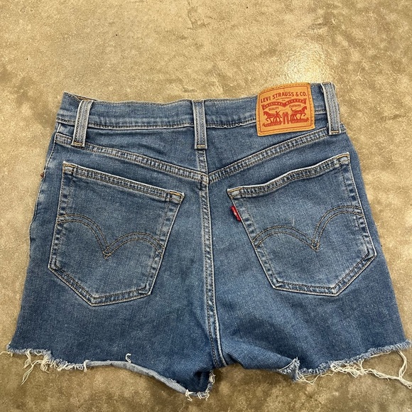 Levi’s Distressed Blue Denim Shorts - Picture 2 of 3